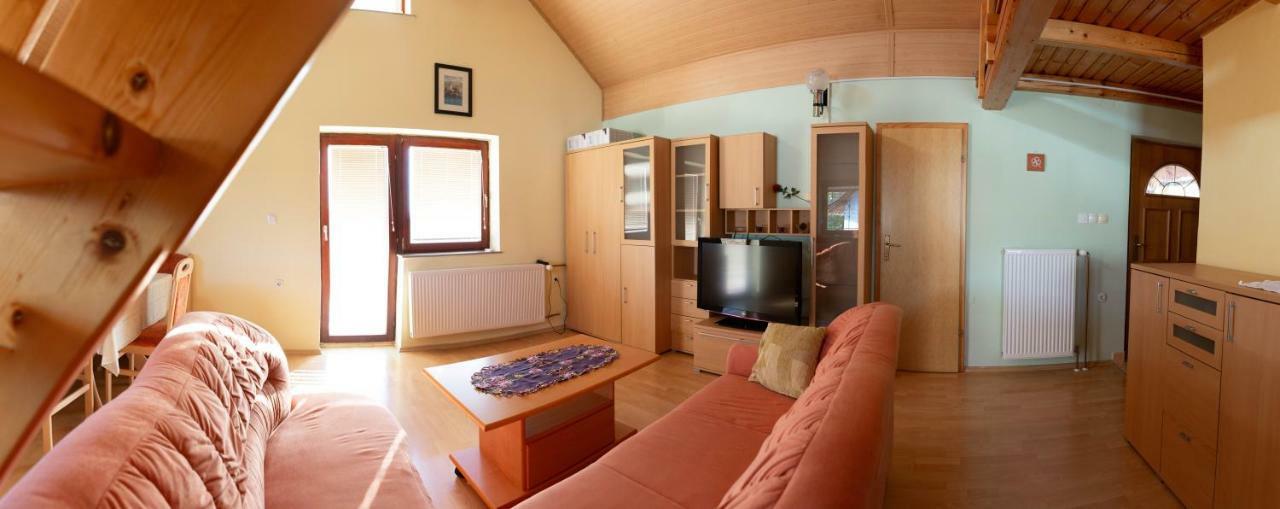 Vineyard Cottage Urban Mirna Екстер'єр фото